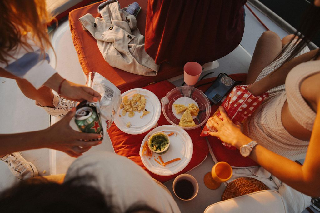 Estepona: Private Segeltour, ideal für Gruppen von bis zu 10 Personen.