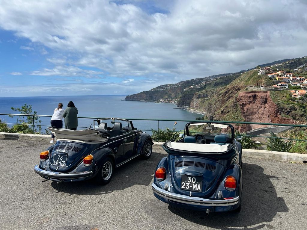 Ab Funchal: Cabo Girão und Poncha-Verkostung mit einem klassischen VW
