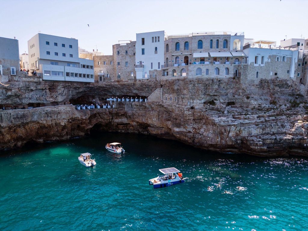 Polignano a Mare: Öko-Bootstour mit Schnorcheln und Höhlen
