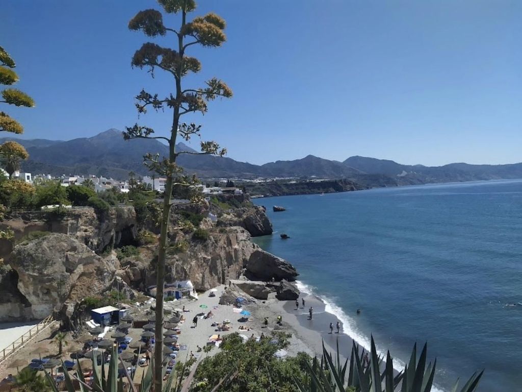 Von Torremolinos: Frigiliana & Nerja