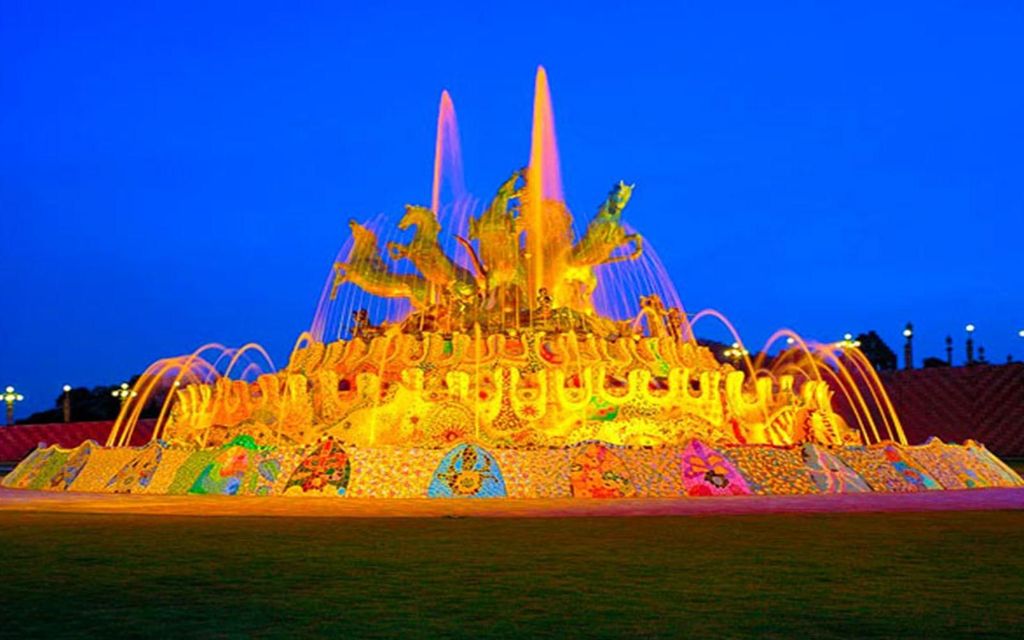 Ramoji Film City: Ganztagestour mit Mittagessen