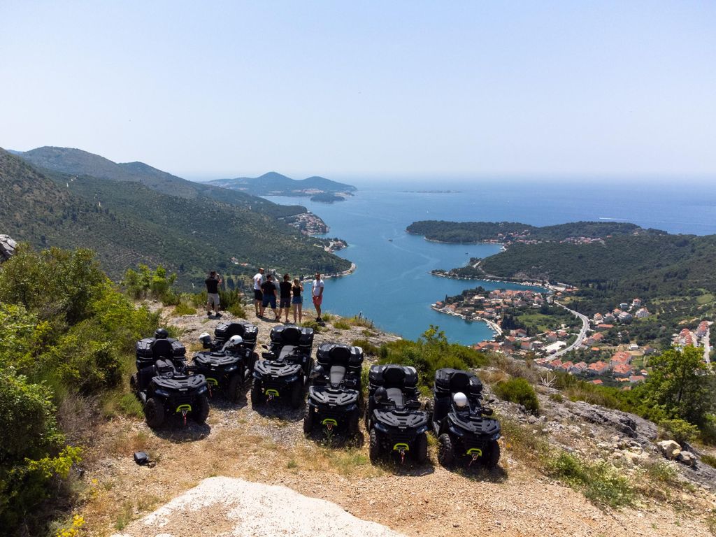 Dubrovnik: 2-stündige ATV-/Quad-Safari durch die Landschaft mit Abholung