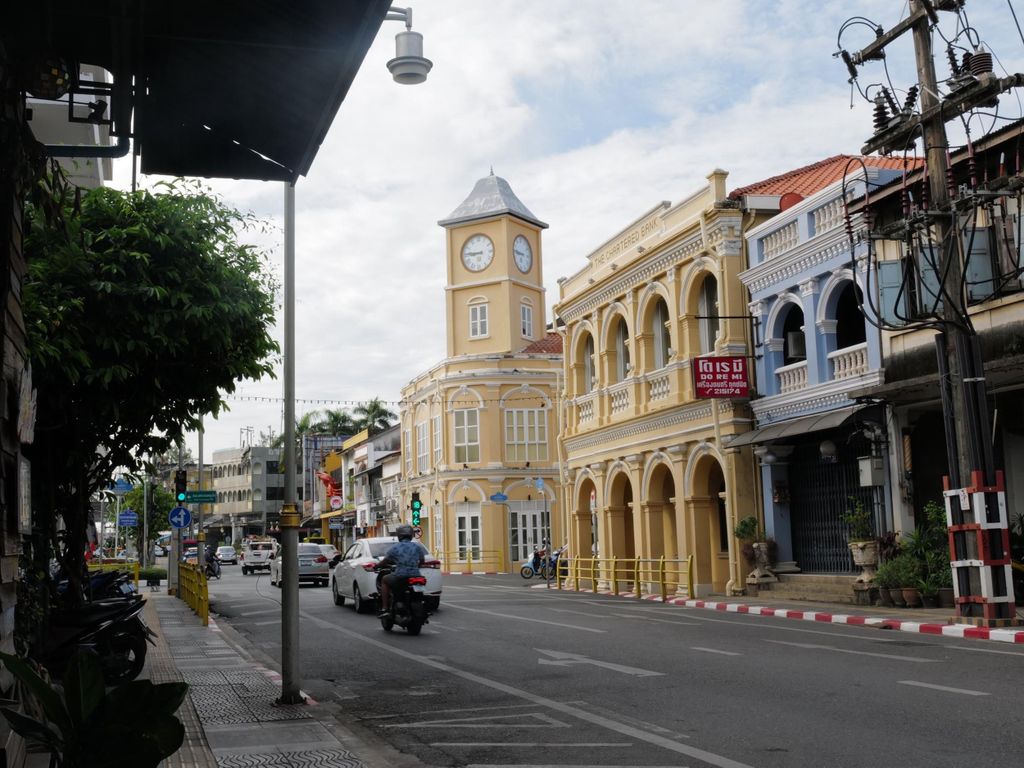 Phuket: Städtetour mit Aussichtspunkten, Tempel & Elefanten