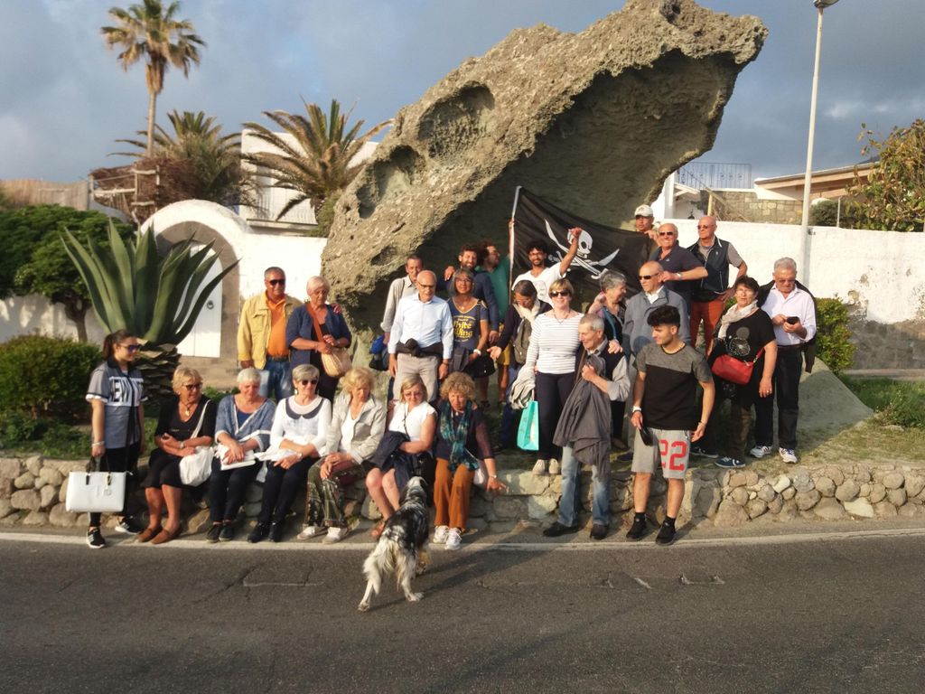 Ischia: Rundgang durch Forio, Altstadt, Sarazenengassen, Türme und Kirchen