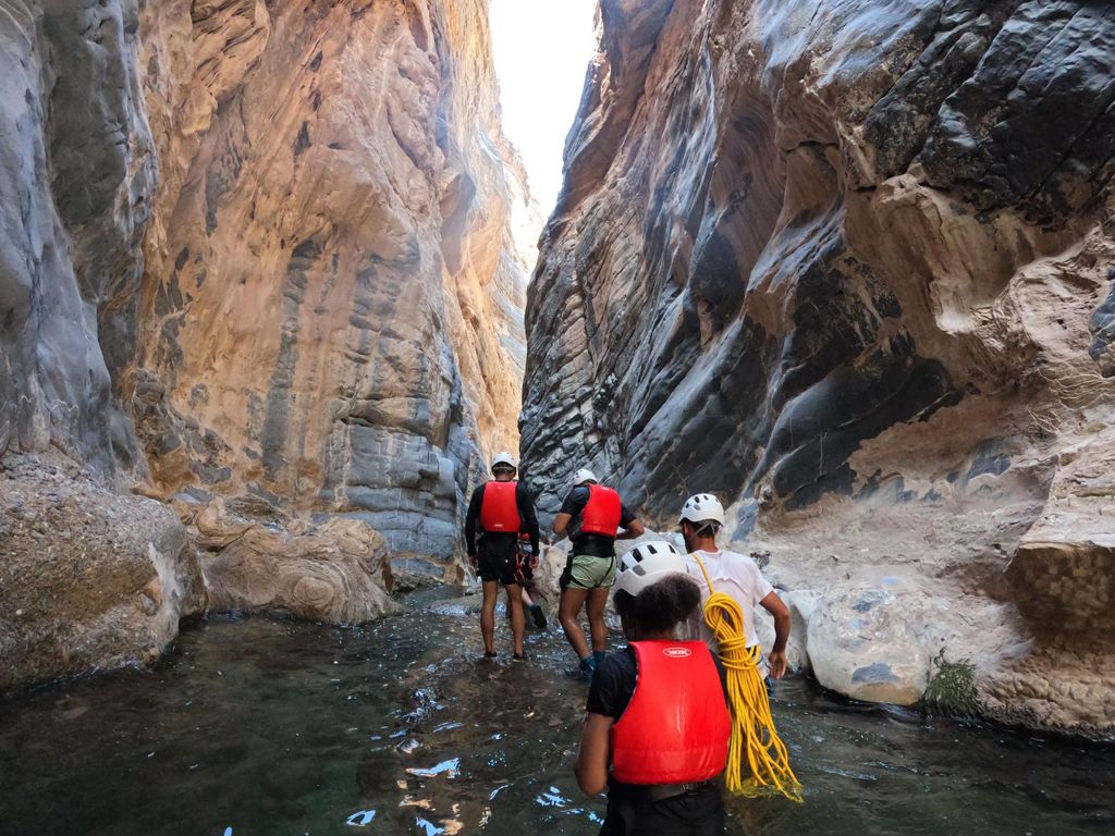 Jebel Shams: Ganztagestour durch den Snake Canyon