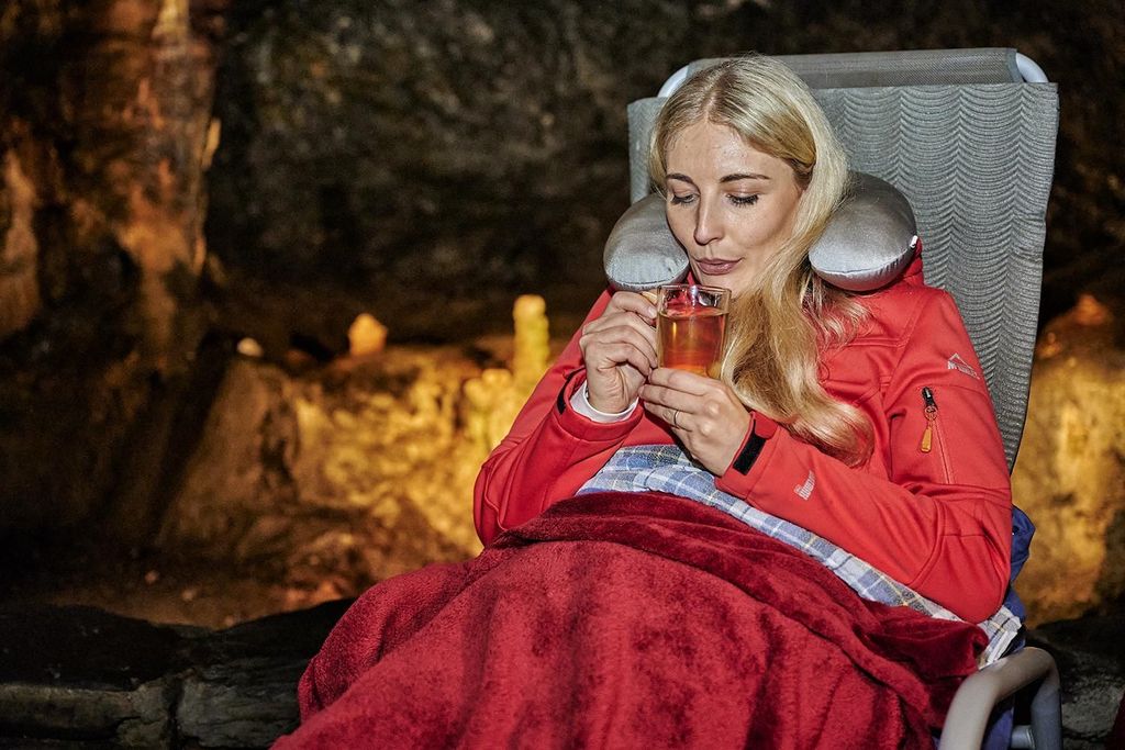 Saalfelder Feengrotten & Naturheilstollen: Staunen und zur Ruhe kommen