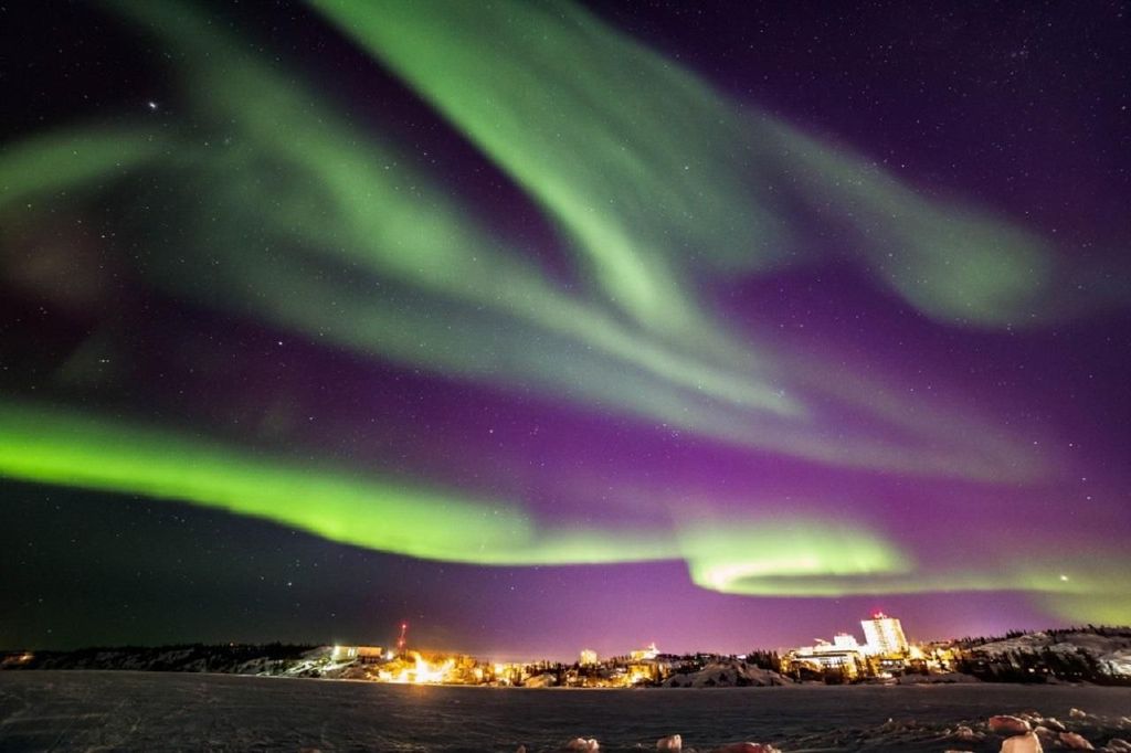 Von Yellowknife: 4-tägige Polarlichttour mit Hotelabholung