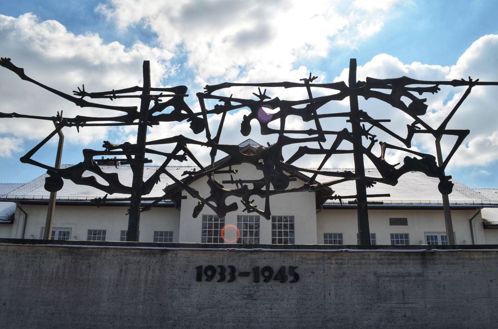 Von München aus: Dachau Gedenkstätten Tour auf Spanisch