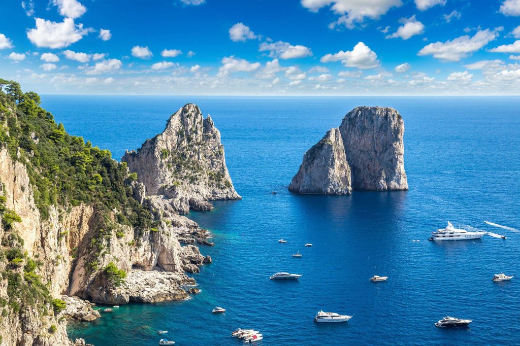 Capri mit Reiseführer von Ischia aus