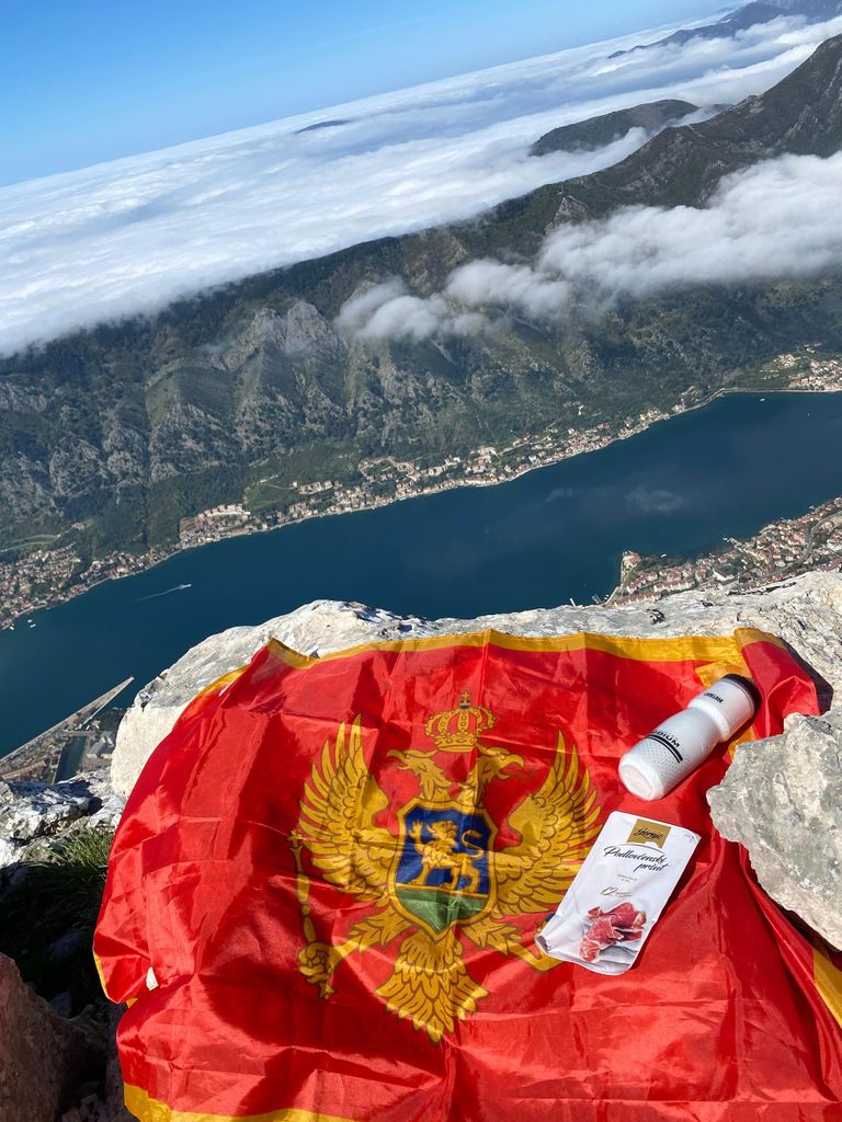 Montenegro: Wanderung auf den Gipfel Pestingrad in Njeguši