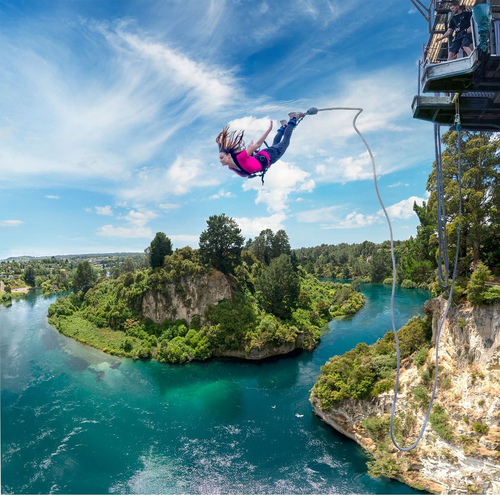 Taupō: AJ Hackett Taupō Bungy – Neuseelands höchster Wasseraufprall!