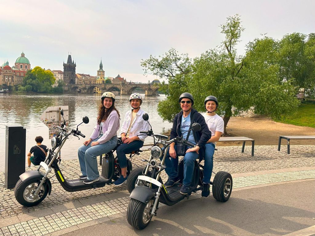 Prag: Panoramapunkte Geführte Tour mit dem Elektro-Dreirad