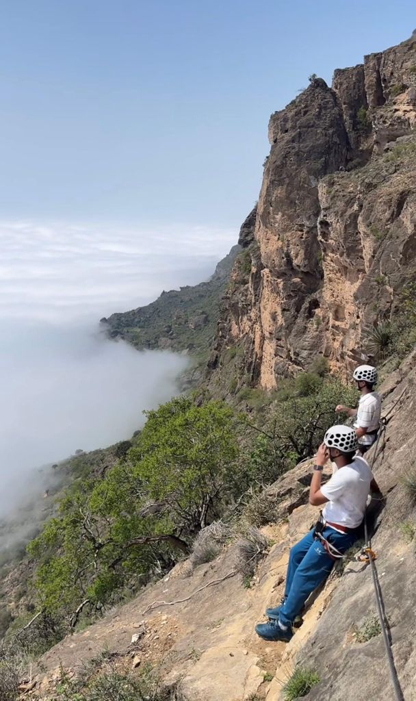 Salalah: Kletterabenteuer am Klettersteig Jabal Samhan