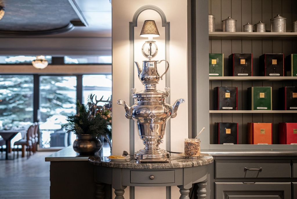 Verwöhnfrühstücksbuffet im Le Mirabeau Resort & Spa Zermatt