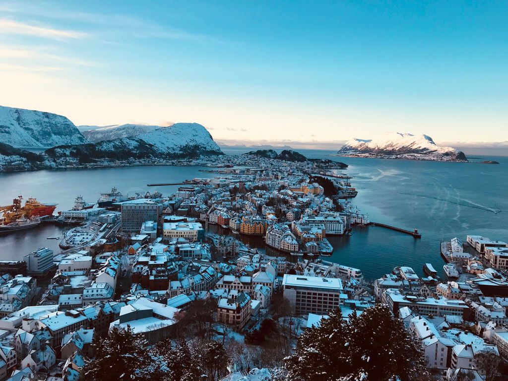 Ålesund: Ålesund und die umliegenden Inseln Audio Guide Tour