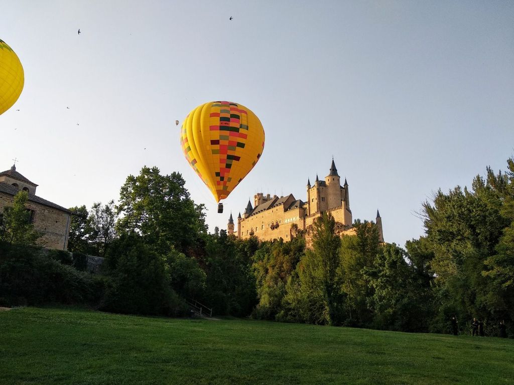 Segovia: Ballonfahrt mit Transferoption ab Madrid