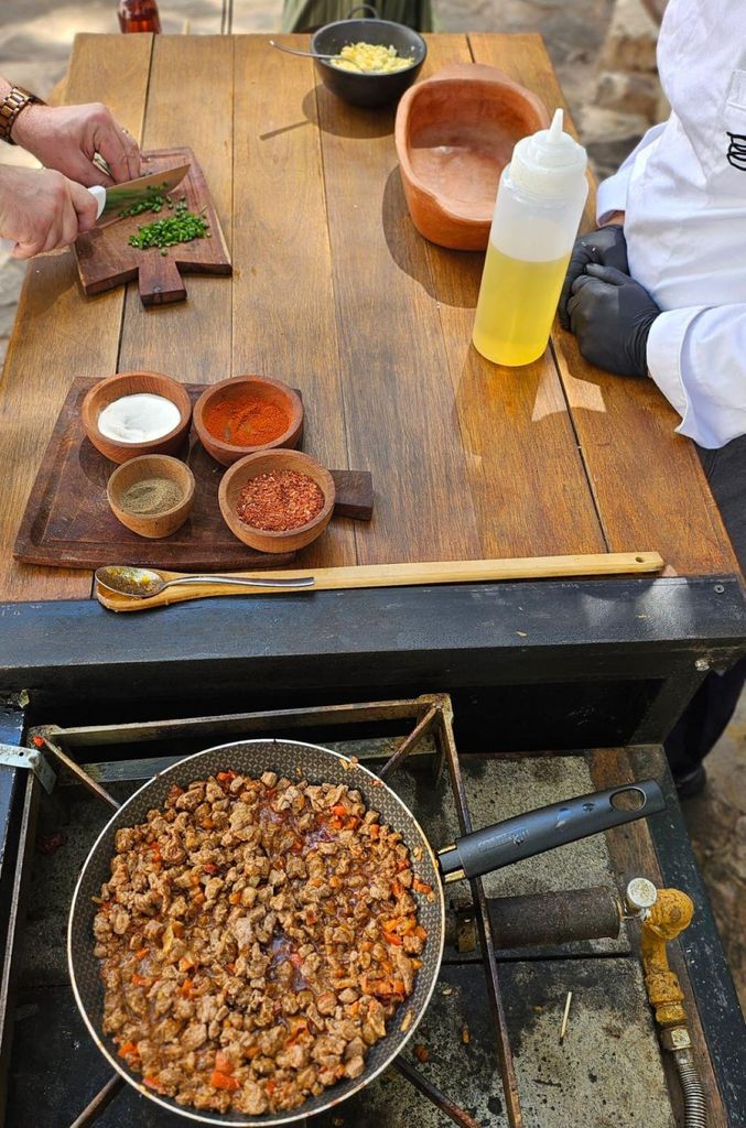 Salta: Lerne, wie man authentische Salta Empanadas zubereitet