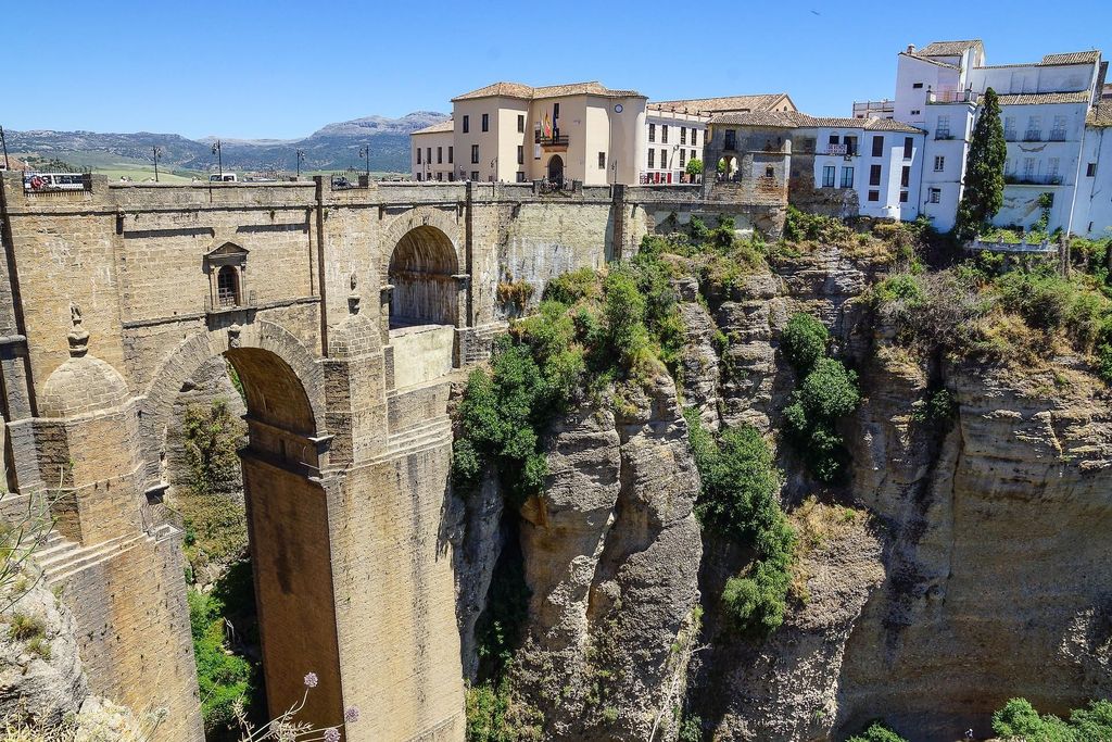 Ab Cordoba: Private Tour durch Ronda mit Halt in Setenil