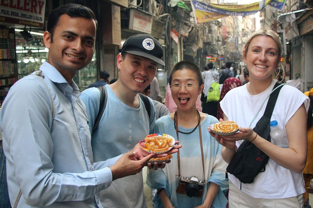Delhi: Streetfood-Tour durch Alt-Delhi mit Rikscha-Fahrt