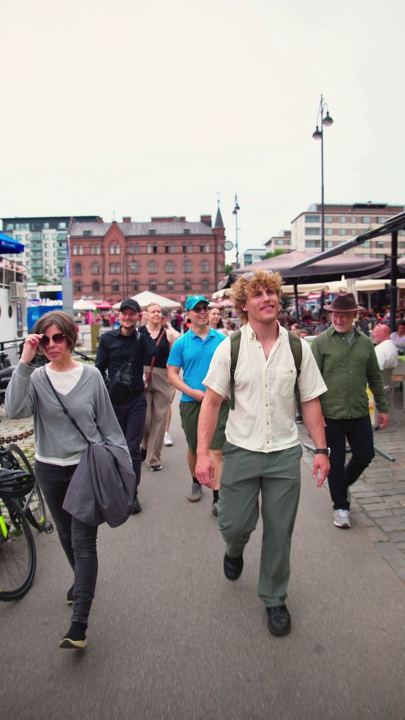 Tampere: Foodtour mit Verkostungen, Mahlzeit und Blick über die Stadt von einer Dachterrasse