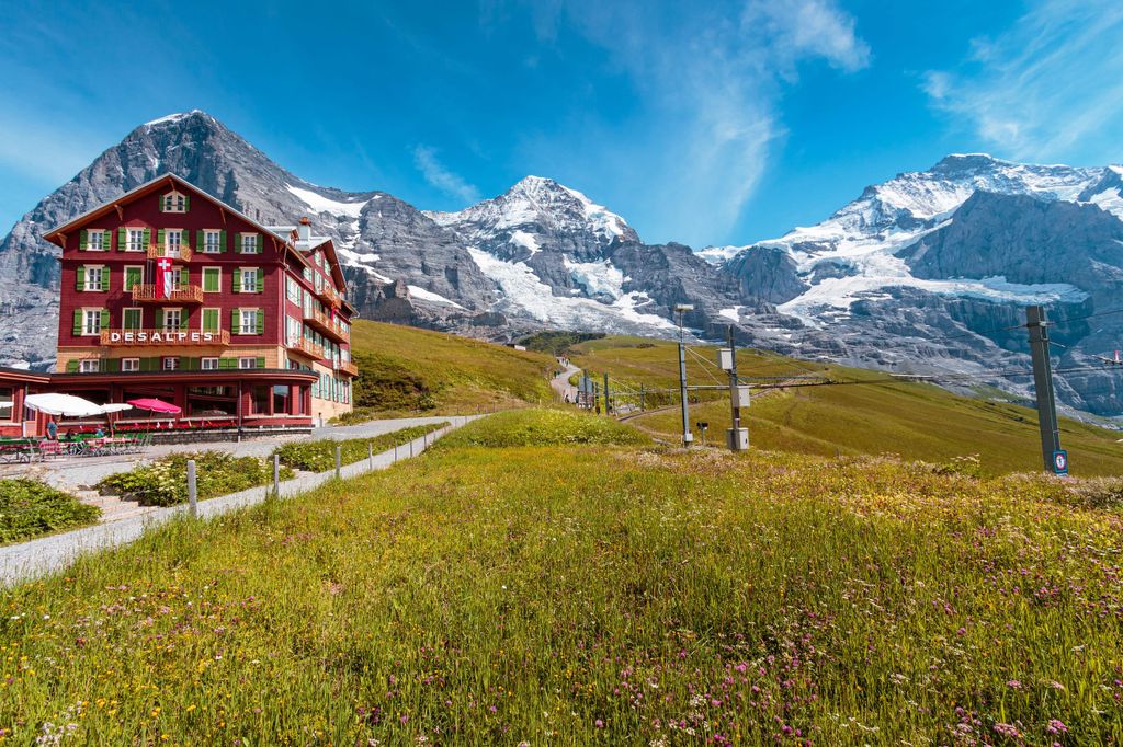 Basel: Grindelwald & Lauterbrunnen – private Tagestour