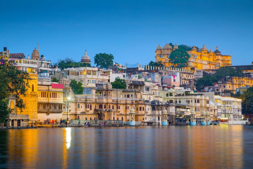 Udaipur: Geführte Ghat Tour und Bootsfahrt