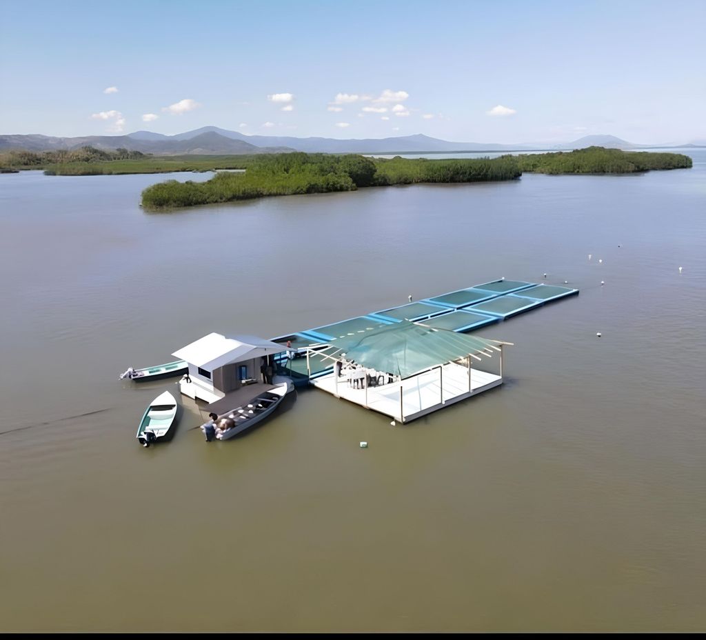 La Fortuna: Meeresfrüchte-Tour zum schwimmenden Restaurant mit dem Boot