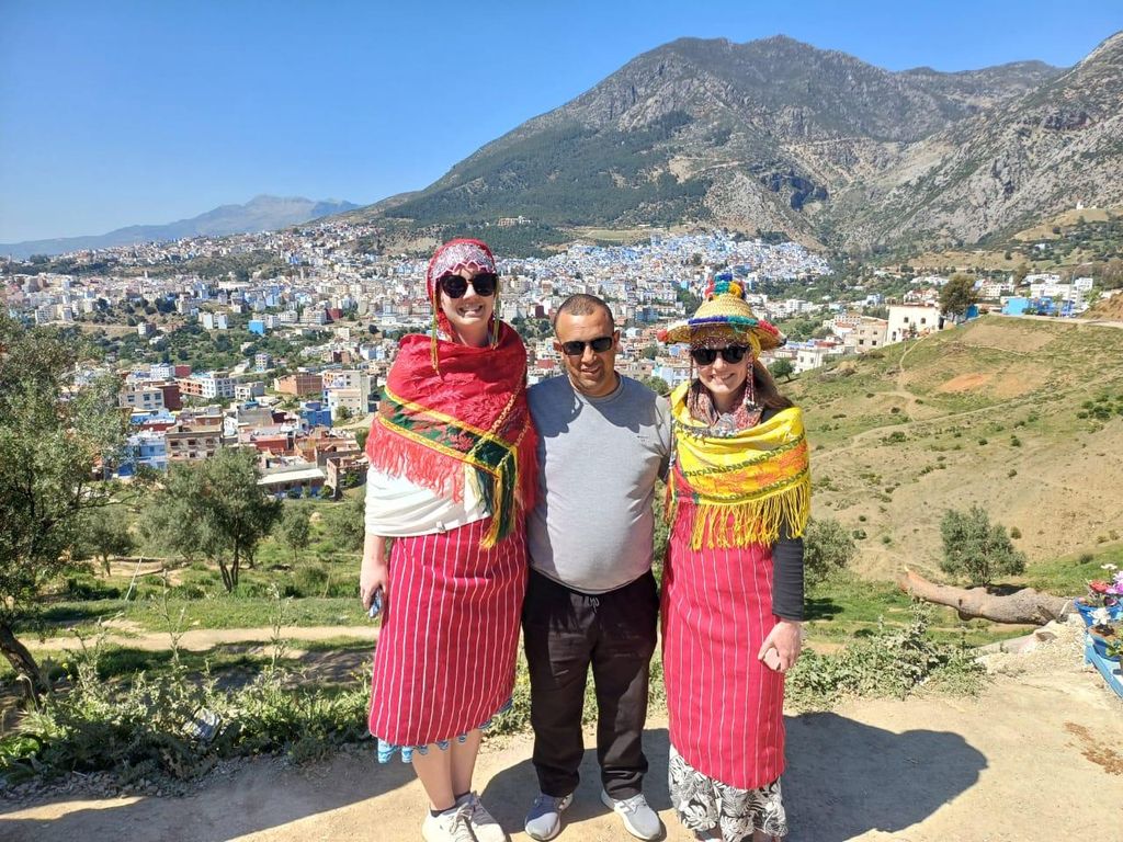 Fes: Transfer nach Tanger über Chefchaouen