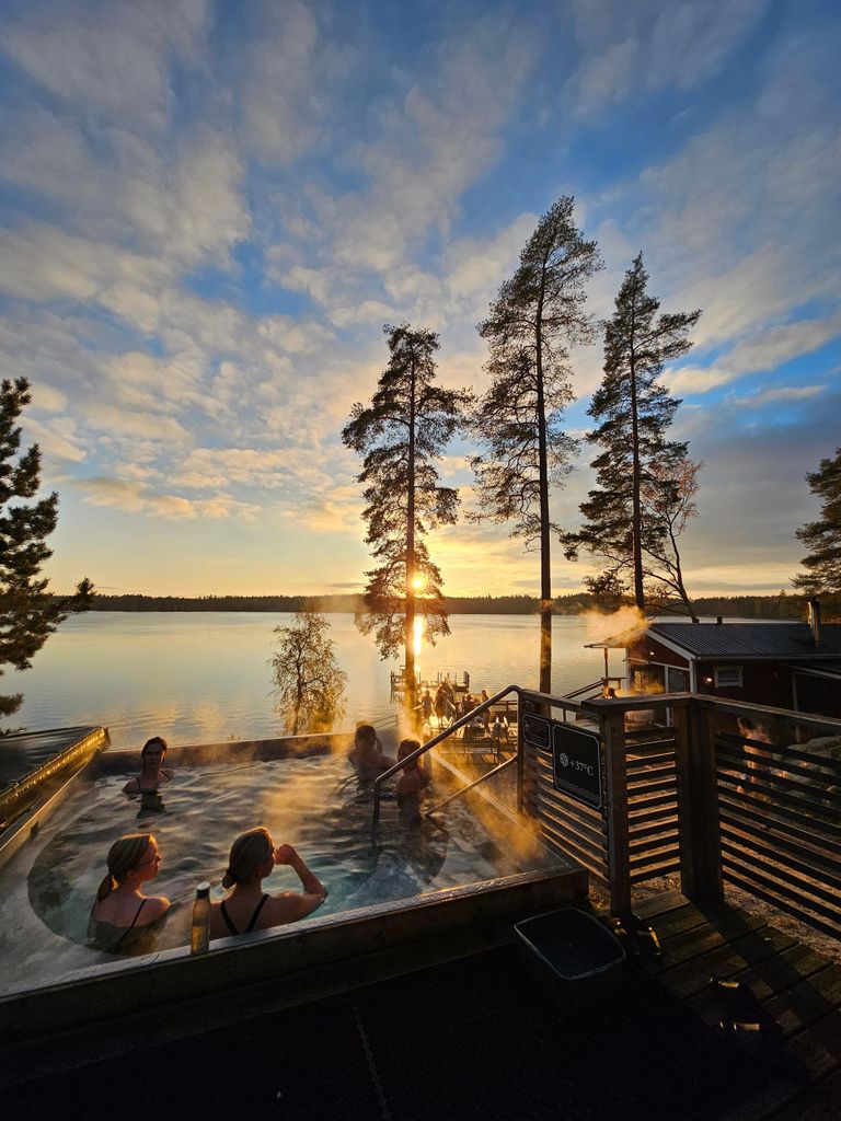 Turku: Lokales Saunaerlebnis + Eisschwimmen das ganze Jahr über