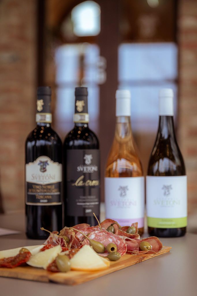 Montepulciano: Weinverkostung mit typisch toskanischen Aufschnitten