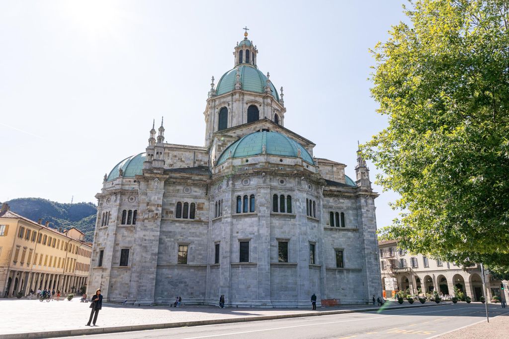 Von Mailand aus: Como & Bellagio Day Tour & Scenic Lake Cruise