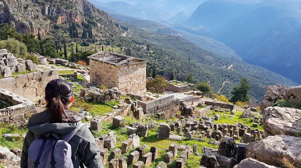 Delphi-Stätte & Museum mit mehrsprachiger audiovisueller 3D-Tour