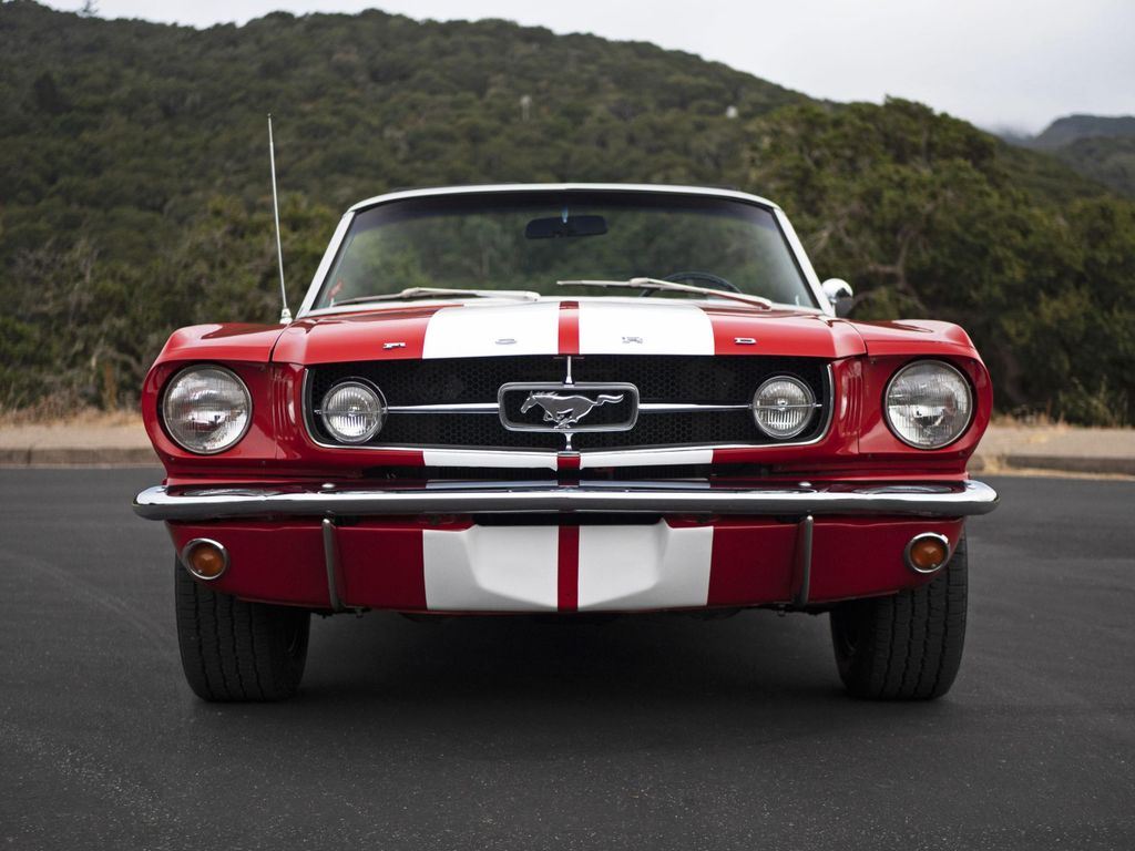 Monterey: 1965 Ford Mustang Cabrio mieten