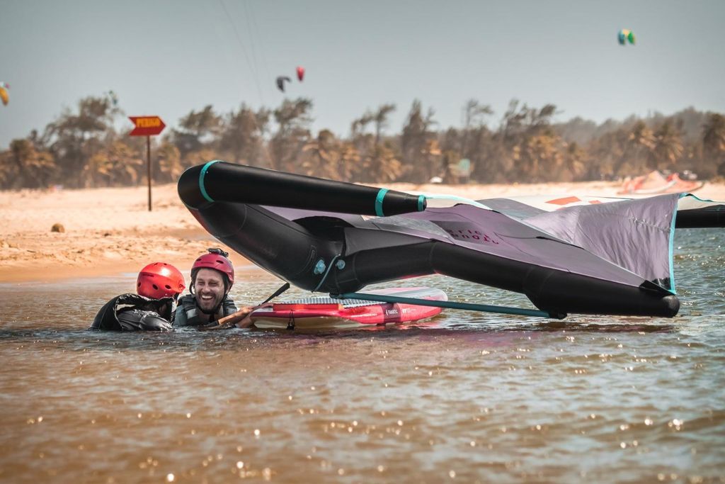 Viana do Castelo: Wingfoil-Kurs mit Bootsunterstützung