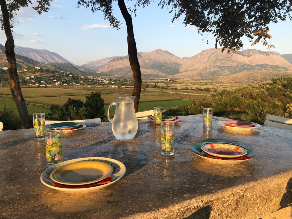 Saranda: Tag auf dem Bauernhof! Gourmet-Mittagessen, Tour und Kochkurs!