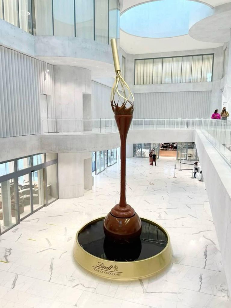 Ticket für die Lindt Schokoladenfabrik in Zürich mit Hotelabholung