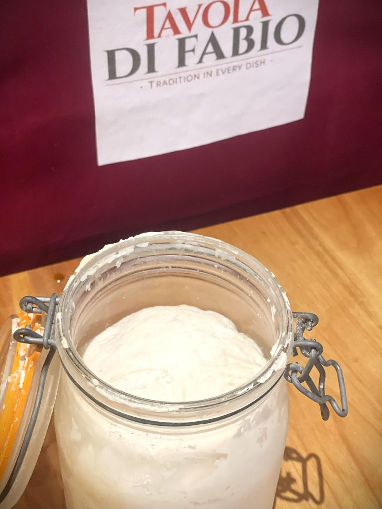 Sourdough Secrets: Lernen, backen und den eigenen Sauerteig mit nach Hause nehmen