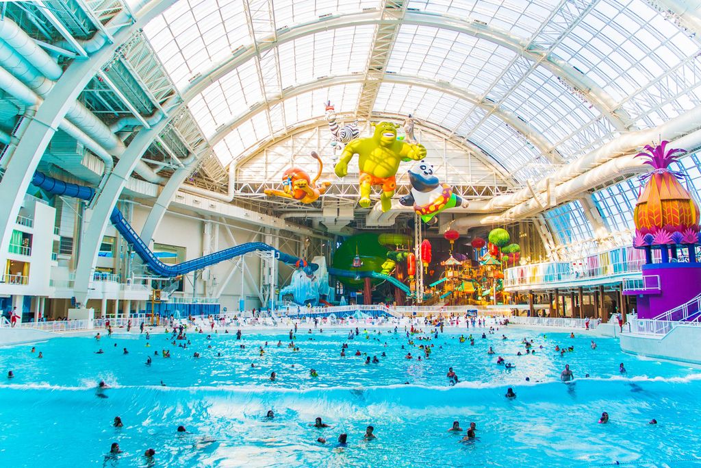 East Rutherford: Dreamworks Indoor Water Park Entry Ticket