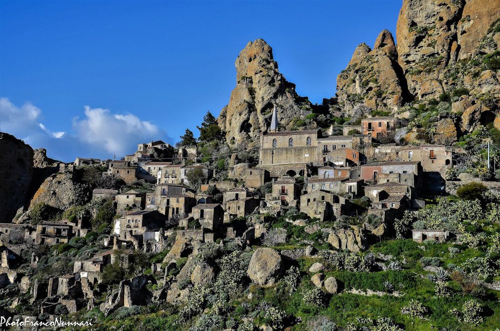 Von Reggio Calabria: Pentedattilo und Bova – Erlebnis in den griechischen Dörfern