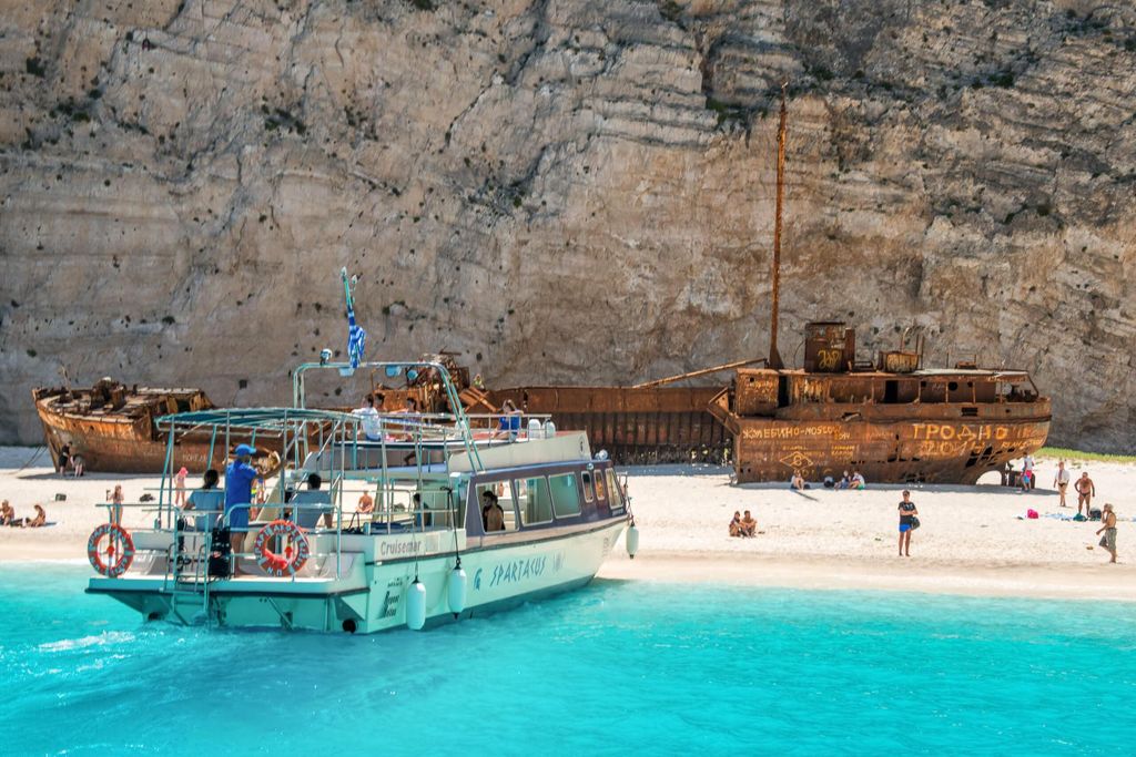Zante: Halbtagestour nach Navagio, Blaue Grotten & Weißer Strand