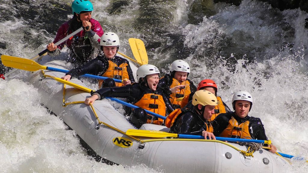 Voss: Klasse 4 Wildwasser-Rafting