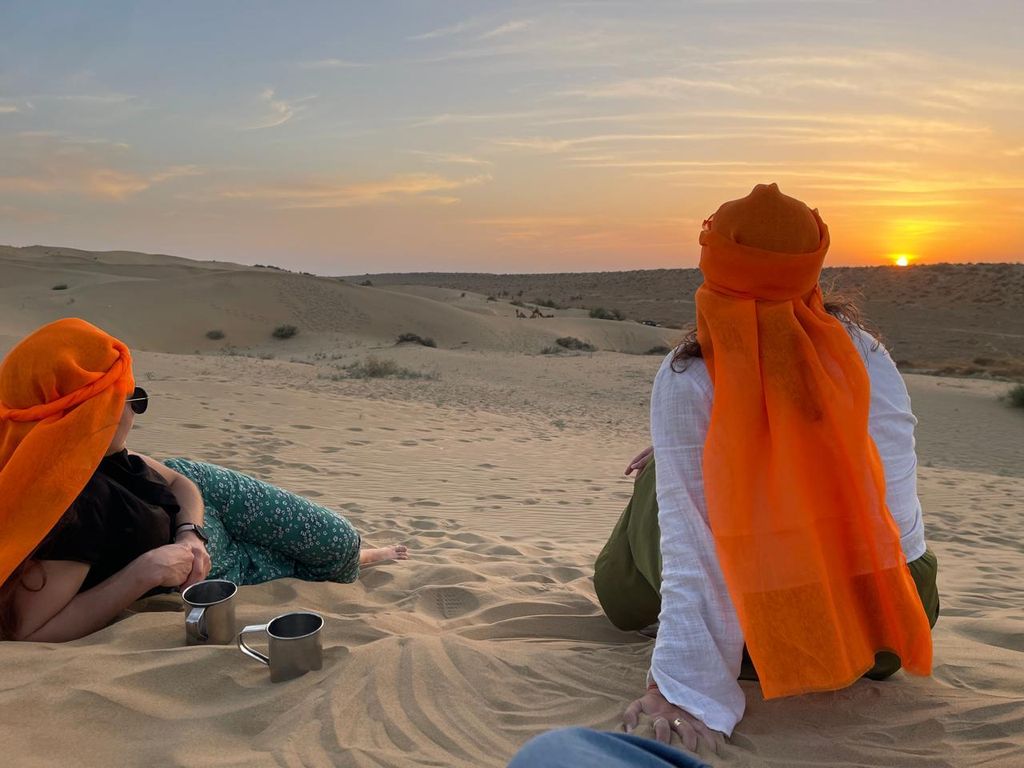 Thar-Wüste: Kamelritt, Sonnenuntergang und Abendessen mit Sternbeobachtung