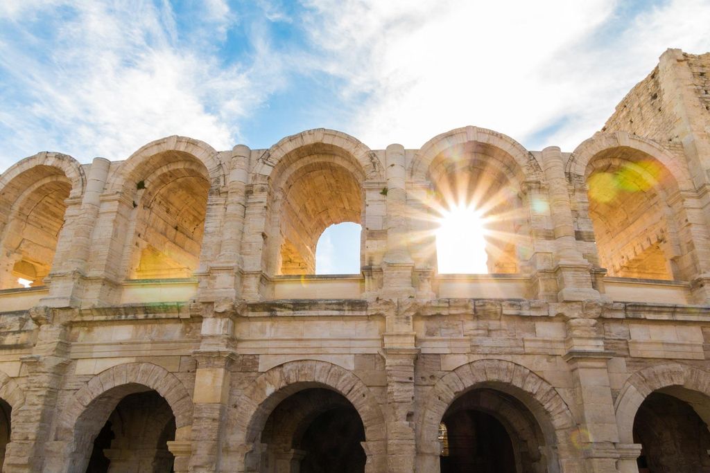 Arles: Private Guide Tour - Entdecke Geschichte & Kultur