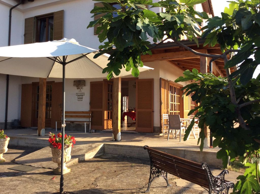 Tropea: Charmant Spaziergang und Weinprobe mit Live-Musik