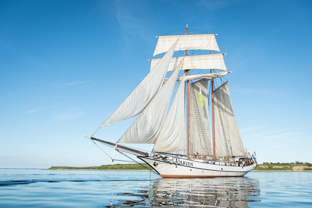 2-Hour Sailing Trip during Kiel Week aboard a Traditional Tall Ship