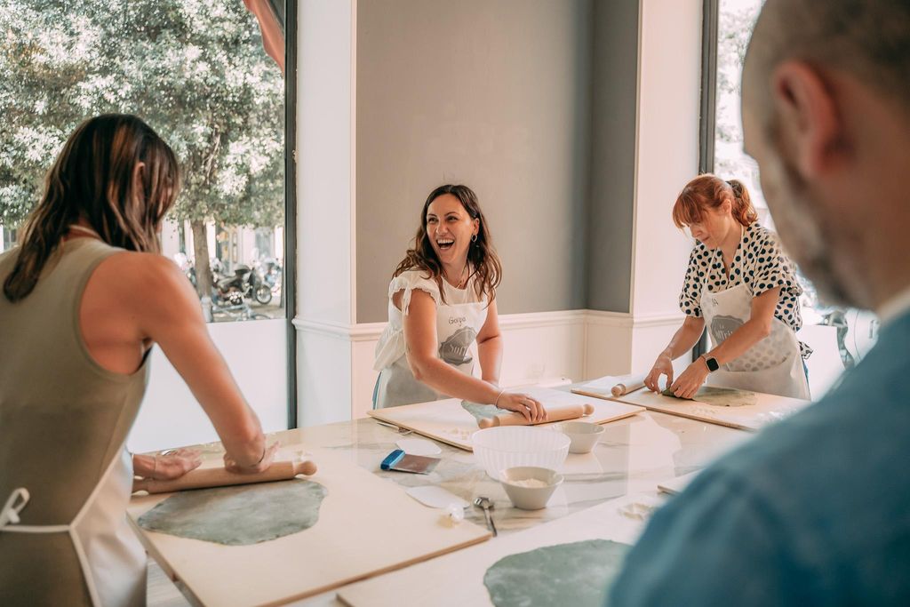 Bologna: Original Lasagne- & Gelato-Kurs in einer Kochschule