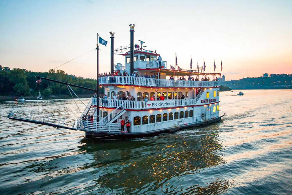 Cincinnati: Sunset Sightseeing Cruise auf dem Ohio River