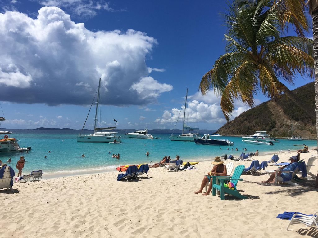 Road Town: Inselhopping-Katamaran-Kreuzfahrt mit Getränken