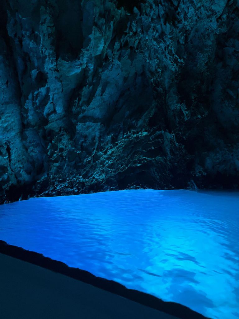 Von Split aus: Blaue Höhle, Hvar & Mamma Mia, 5-Insel-Tour