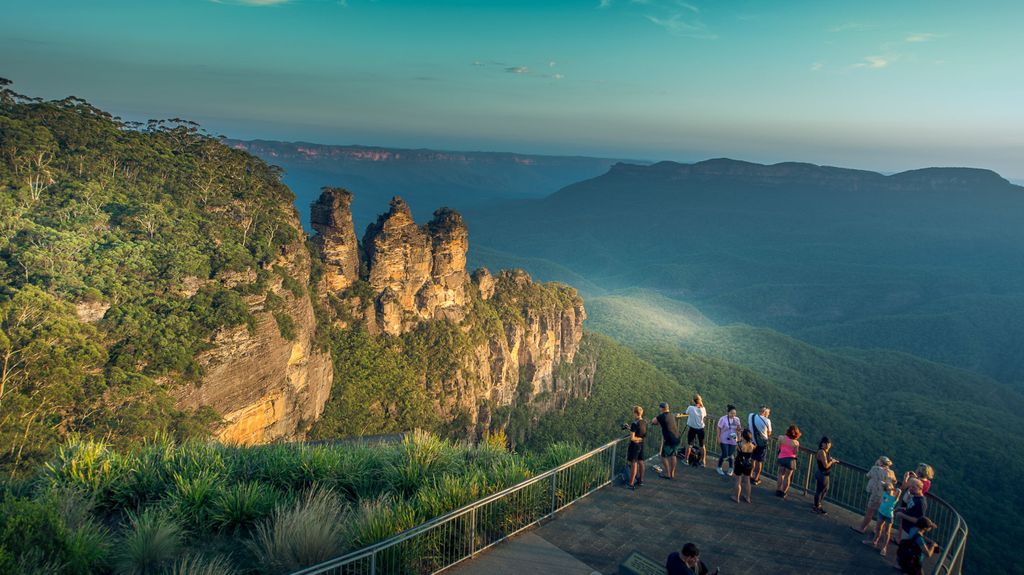 Ab Sydney: Blue Mountains, Wanderungen, Tiere & Abendessen